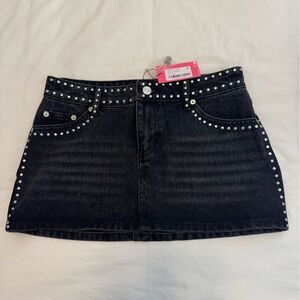 Edikted Mia studded denim mini skirt